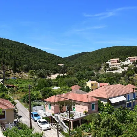 Reginas & Apartments- Fiscardo View