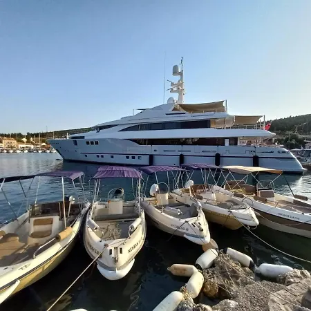 Reginas & Apartments- Fiscardo View * Фискардон